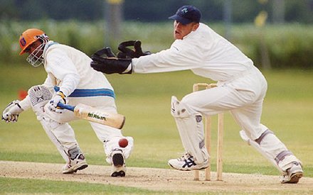 2001 icc keeping vs holland