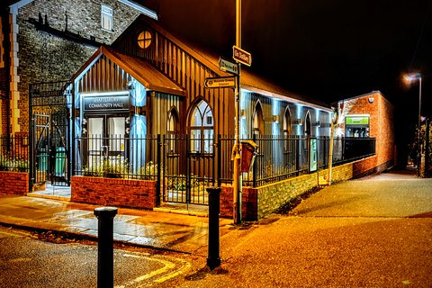 North London Samaritans Shaftesbury Hall - Night