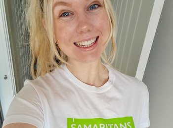 Anya wearing a Samaritans tshirt
