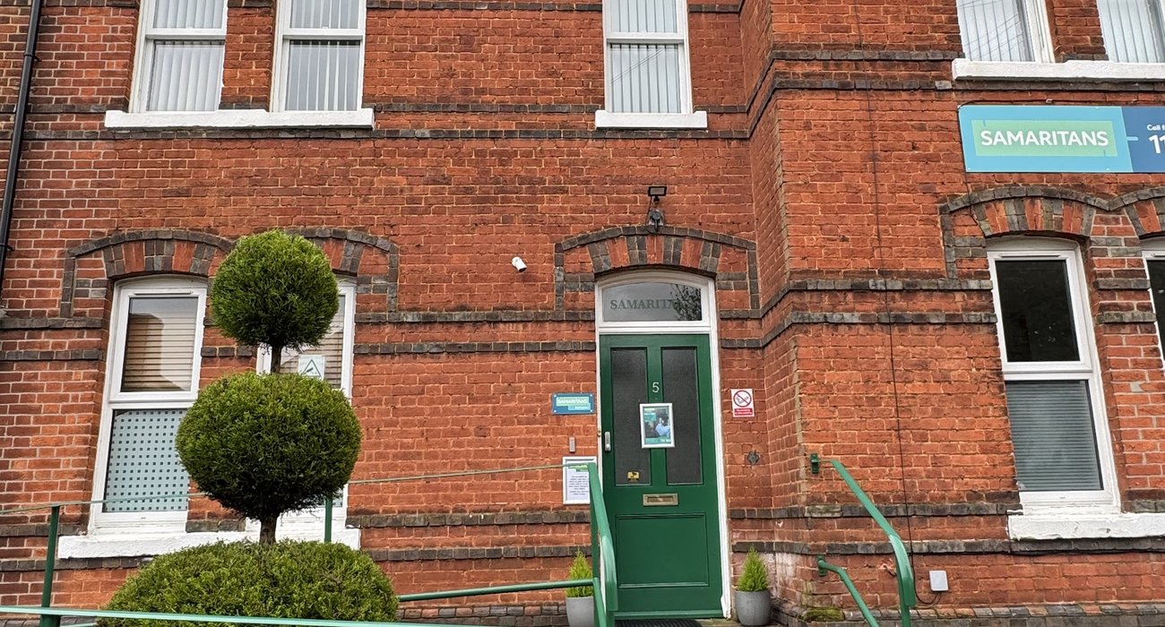 !Basinsgtoke Branch Building - Portrait