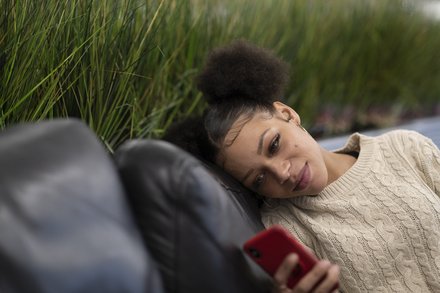 woman-phone-smile.jpg