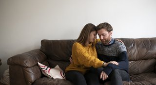 Couple-support-sofa