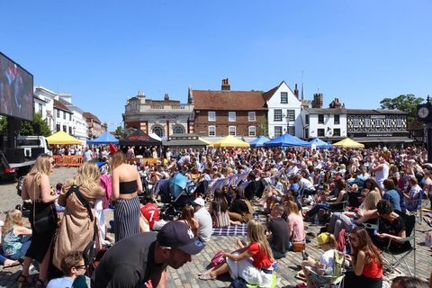 Hitchin market square