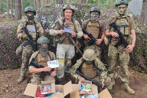 Ukrainian troops receiving parcels sent from Gloucester