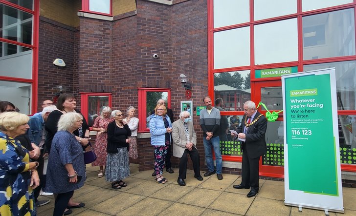 Mayor of Preston cutting the ribbon