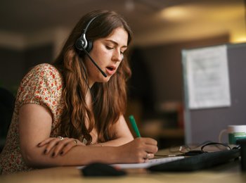 Rosanna, a Samaritans volunteer in Oxford on the phone