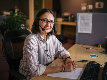 Mo, Samaritans volunteer in Oxford