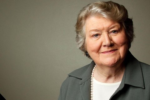 Patricia Routledge tribute