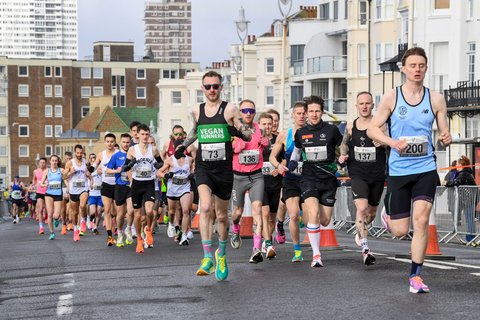 Brighton Half runners 3