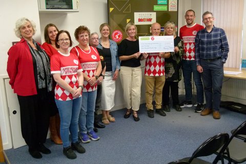 Cheque presentation to Samaritans North Herts & Stevenage by Striders Running Club, Stevenage
