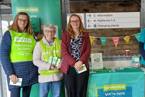 Cat Smith MP joining our Small Talk Saves Lives volunteers at Lancaster station