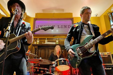 Hastings and Rother Samaritans fundraiser gig at the Jenny Lind
