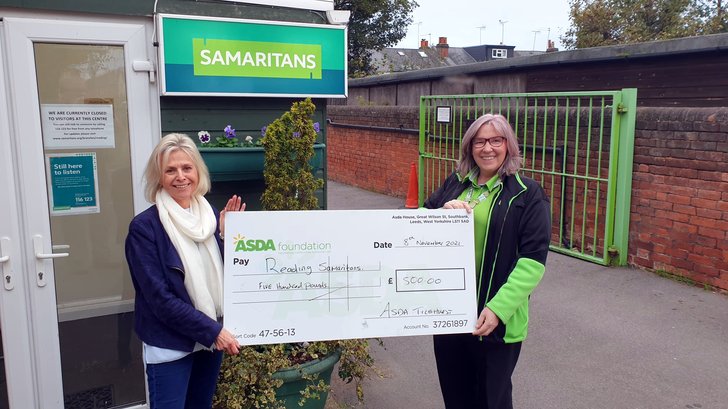 Reading wins ASDA Green Token donation
